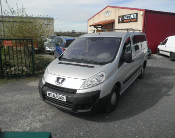 PEUGEOT EXPERT 2 MINIBUS II FOURGON VITRE PACK CD CLIM 229 L2H1 2.0 HDI 120CH 9PL - 9 990 €