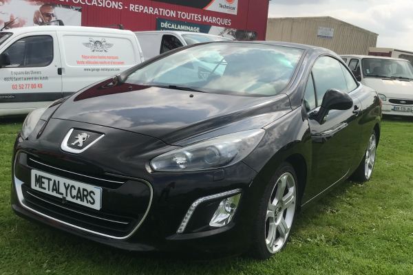 PEUGEOT 308 CC (2) CC 2.0 HDI 160 FAP FELINE BVA6 -  7 300€ 