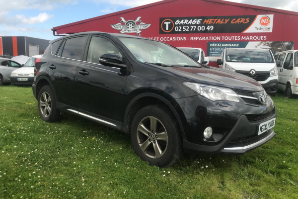 TOYOTA RAV4  LOUNGE - 150 CH / 8 CV - 5 PLACES - 11 500€ 