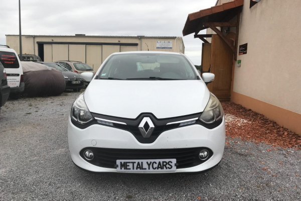 RENAULT CLIO IV DCI 90ch - 5 PLACES - 7 000€