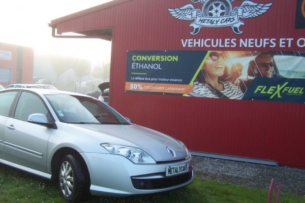 RENAULT LAGUNA III 2.0 DCI 130 DYNAMIQUE