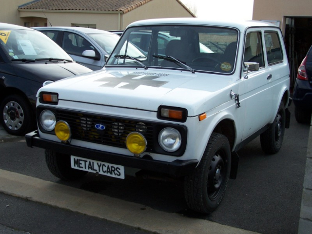 LADA NIVA 4X4 - 1.7L BICARBURATION ESSENCE / GPL  => CARTE GRISE GRATUITE