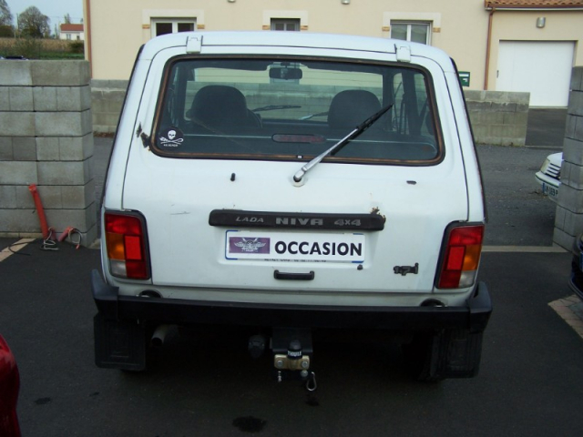 LADA NIVA 4X4 - 1.7L BICARBURATION ESSENCE / GPL  => CARTE GRISE GRATUITE