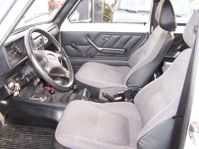 LADA NIVA 4X4 - 1.7L BICARBURATION ESSENCE / GPL  => CARTE GRISE GRATUITE