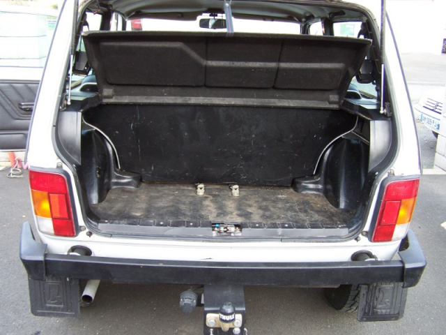 LADA NIVA 4X4 - 1.7L BICARBURATION ESSENCE / GPL  => CARTE GRISE GRATUITE