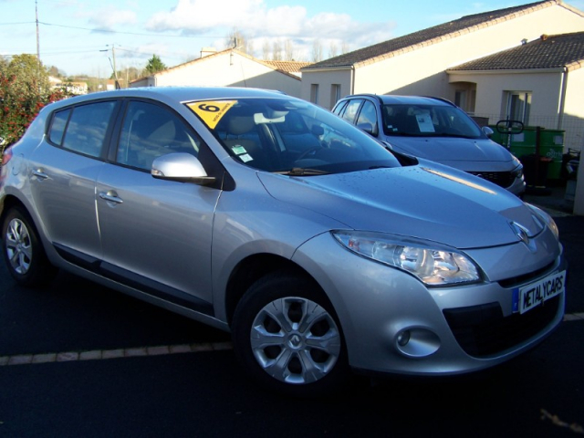 RENAULT MEGANE III (2) 1.5 DCI 110 FAP EXPRESSION ECO2  - GARATIE 6 MOIS -