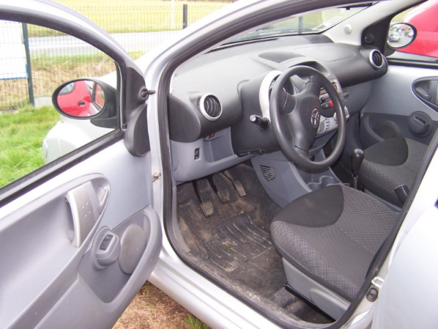 TOYOTA AYGO (2) 1.0 VVT-I IN 5P - Possibilité de passer au Bioéthanol avec #Flexfuel