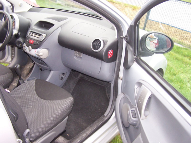 TOYOTA AYGO (2) 1.0 VVT-I IN 5P - Possibilité de passer au Bioéthanol avec #Flexfuel