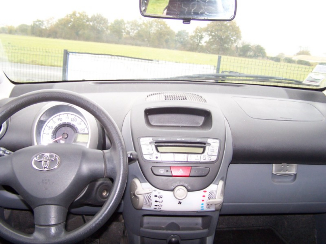 TOYOTA AYGO (2) 1.0 VVT-I IN 5P - Possibilité de passer au Bioéthanol avec #Flexfuel