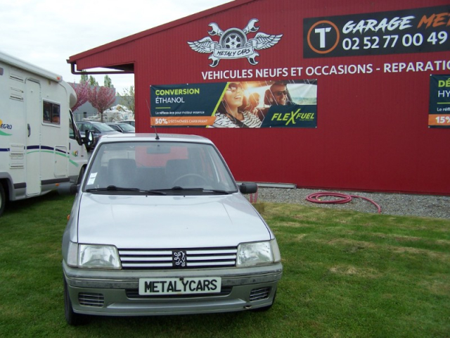 PEUGEOT 205 1.1l 60cv SACRE NUMERO 5P