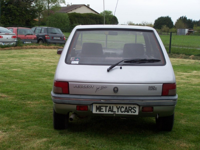 PEUGEOT 205 1.1l 60cv SACRE NUMERO 5P