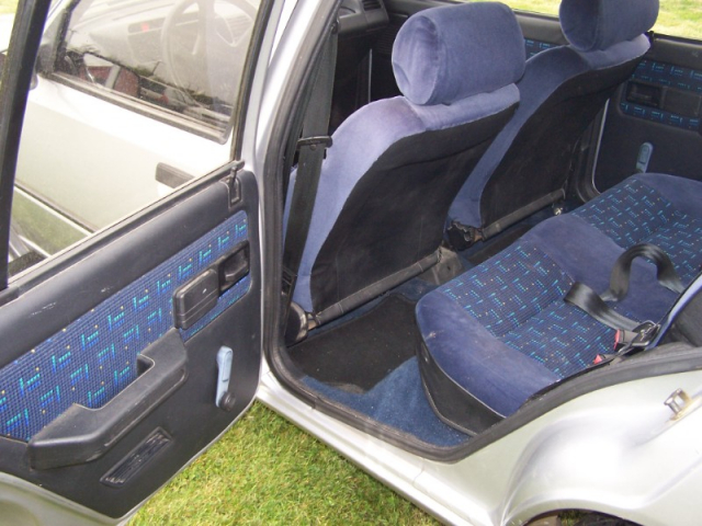 PEUGEOT 205 1.1l 60cv SACRE NUMERO 5P