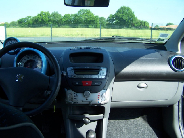 PEUGEOT 107 1.0 12V 68 ENVY BLUE LION - 4 PLACES / 5 PORTES 