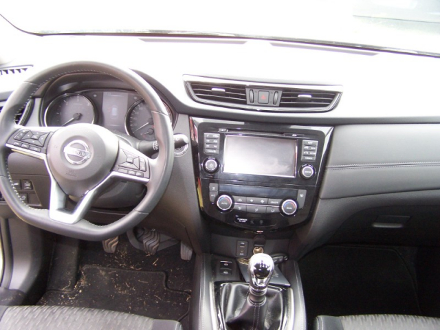 Nissan X-TRAIL 1.6 dCi 130 5pl N-Connecta - TRES PEU ROULER-