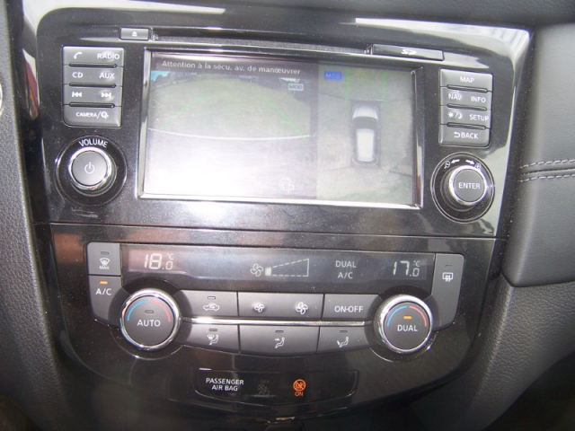 Nissan X-TRAIL 1.6 dCi 130 5pl N-Connecta - TRES PEU ROULER-