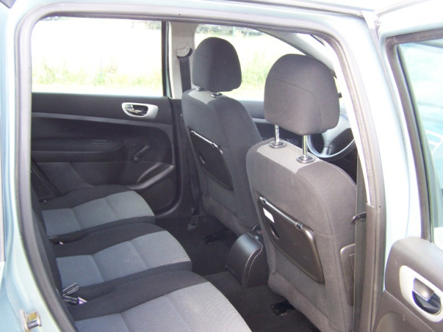 Peugeot 307 SW 1.6 HDI 90ch - 5 PLACES / 5 PORTES