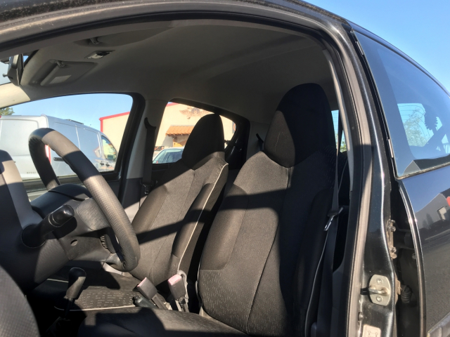 PEUGEOT 107 1.0 TRENDY 68CH / 4CV - 4 PLACES / 5 PORTES - COLORIS GRIS