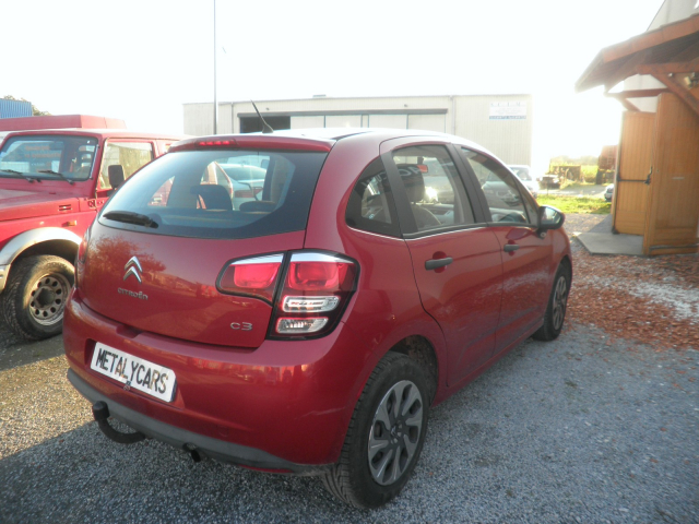 Citroën C3 II ATTRACTION 1.0 VTi 68ch  - 5 PLACES / 5 PORTES - Rouge Rubi
