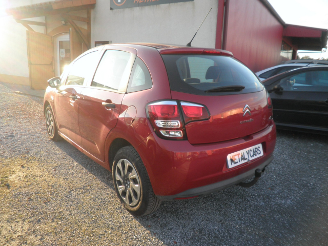 Citroën C3 II ATTRACTION 1.0 VTi 68ch  - 5 PLACES / 5 PORTES - Rouge Rubi