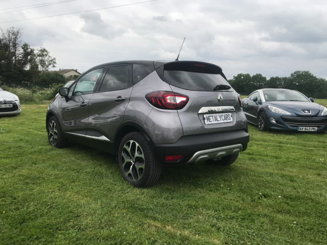 RENAULT CAPTUR 0.9 TCE 90 CH INTENSE - 5 PLACES / 5 PORTES - 9 900€
