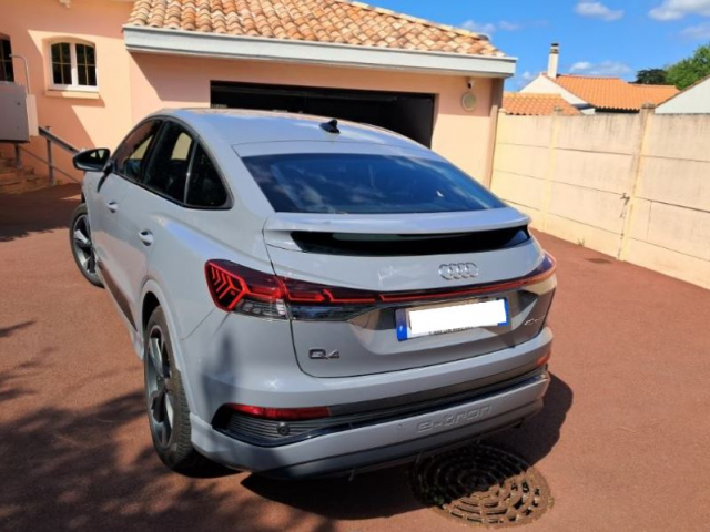AUDI Q4 E-TRON S- LINE  - 204 CH / 5 CV - 5 PLACES / 5 PORTES - 39 900€