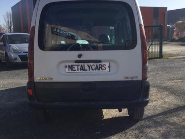 Renault Kangoo 1.2 - 58 CH / 6 CV -  5 places - CT OK - 1 990 €