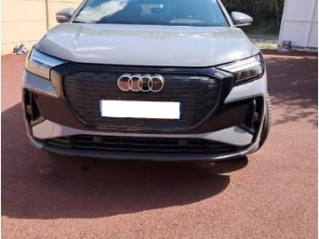 AUDI Q4 E-TRON S- LINE  - 204 CH / 5 CV - 5 PLACES / 5 PORTES - 39 900€