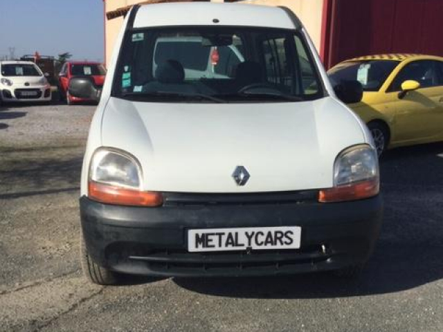 Renault Kangoo 1.2 - 58 CH / 6 CV -  5 places - CT OK - 1 990 €