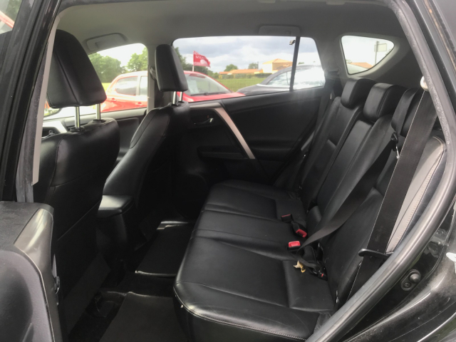 TOYOTA RAV4  LOUNGE - 150 CH / 8 CV - 5 PLACES - 11 500€ 