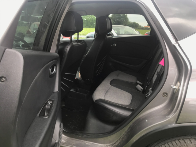 RENAULT CAPTUR 0.9 TCE 90 CH INTENSE - 5 PLACES / 5 PORTES - 9 900€