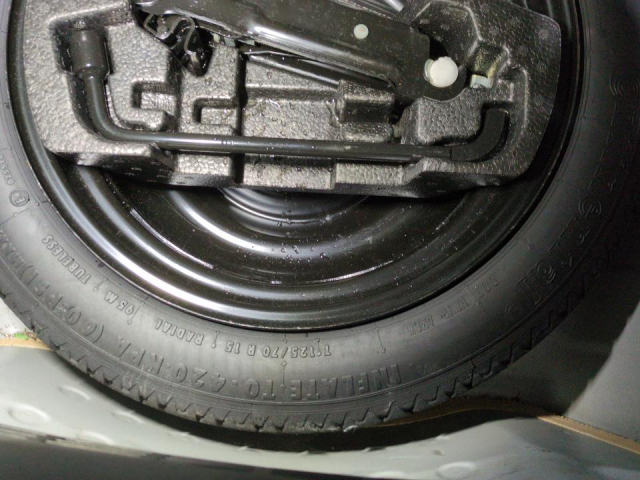 CITROEN C1 VTI 72 S&S BVM5 SHINE - 4 PLACES / 4 PORTES + HAYON