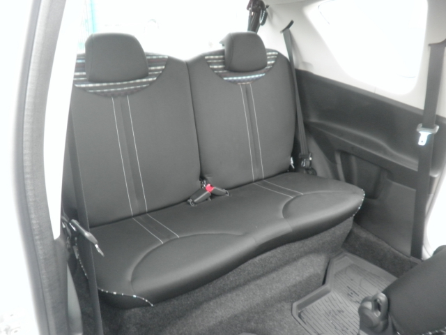 Citroën C1 1.0 12V 68ch / 4 CV -  Millenium 4 places / 3 portes - 5 490€