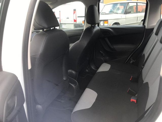 CITROËN C3 II ATTRACTION 1.0 VTI - 68CH / 4 CV - 5 PLACES - 45 000 km - 6 190€