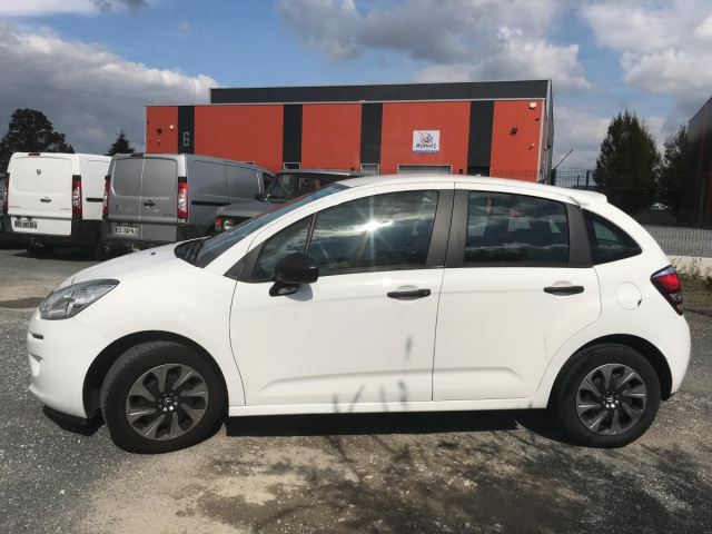CITROËN C3 II ATTRACTION 1.0 VTI - 68CH / 4 CV - 5 PLACES - 45 000 km - 6 190€