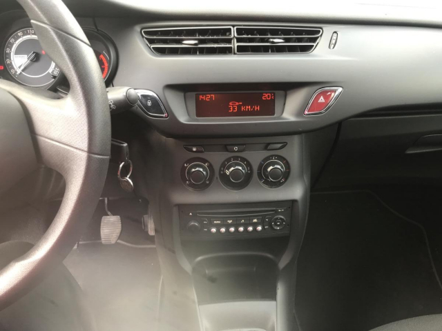 CITROËN C3 II ATTRACTION 1.0 VTI - 68CH / 4 CV - 5 PLACES - 45 000 km - 6 190€