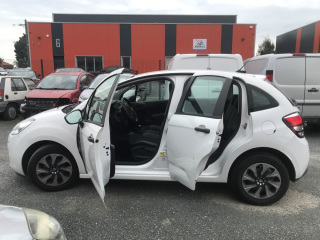 CITROËN C3 II ATTRACTION 1.0 VTI - 68CH / 4 CV - 5 PLACES - 45 000 km - 6 190€