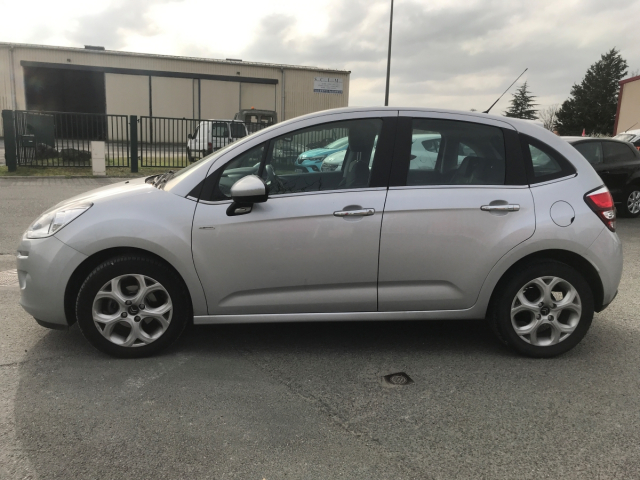 Citroën C3 II 1.2 VTI 82 CH - 4CV  5 PLACES / 5 PORTES - 6 100€