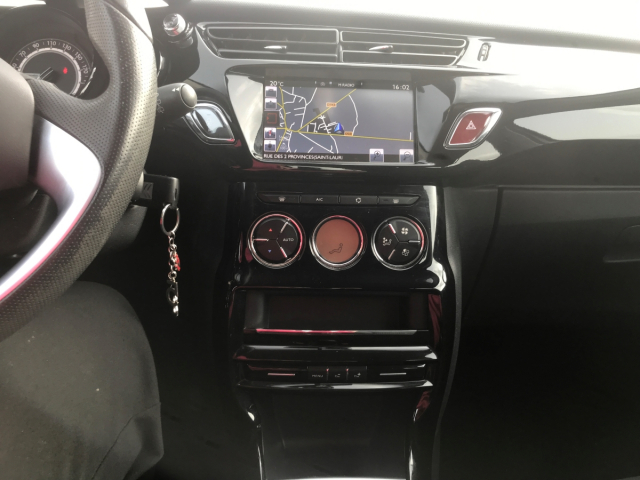 Citroën C3 II 1.2 VTI 82 CH - 4CV  5 PLACES / 5 PORTES - 6 100€