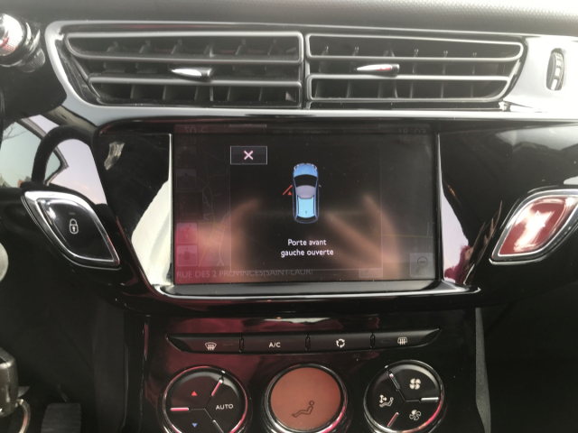 Citroën C3 II 1.2 VTI 82 CH - 4CV  5 PLACES / 5 PORTES - 6 100€