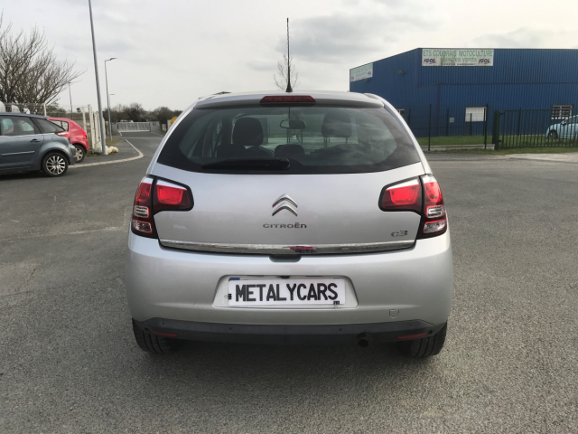 Citroën C3 II 1.2 VTI 82 CH - 4CV  5 PLACES / 5 PORTES - 6 100€