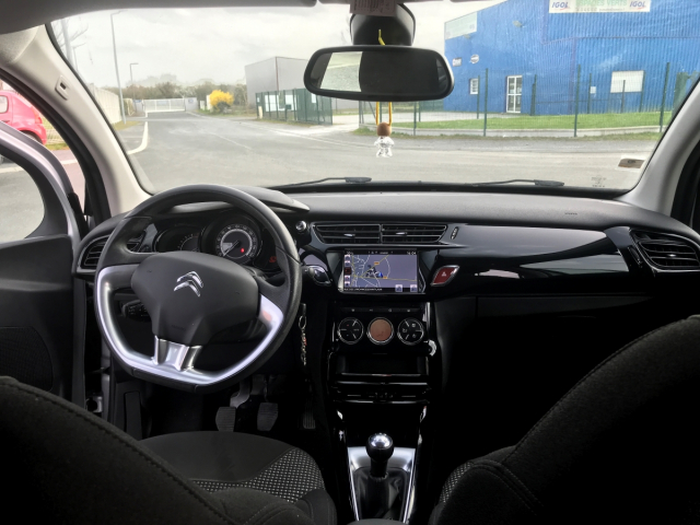 Citroën C3 II 1.2 VTI 82 CH - 4CV  5 PLACES / 5 PORTES - 6 100€