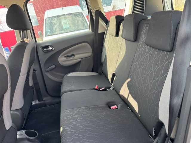 Citroën C3 Picasso 1.2 PTEC 110ch / 6 CV - Confort 5 places - 127 650 km - 6 500€