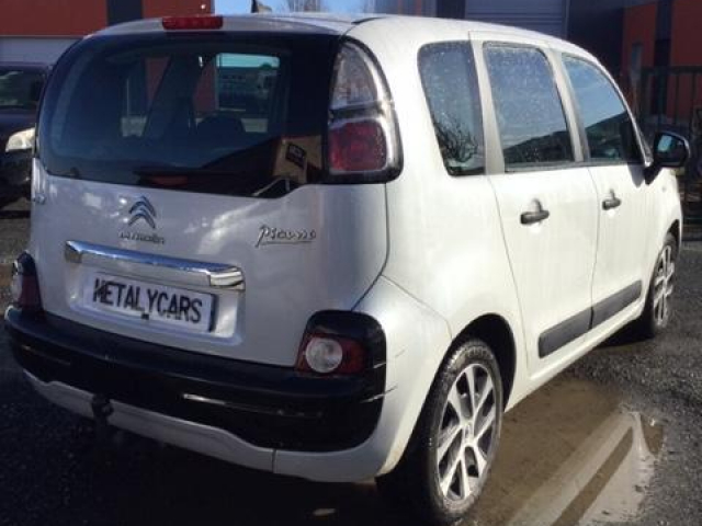 Citroën C3 Picasso 1.2 PTEC 110ch / 6 CV - Confort 5 places - 127 650 km - 6 500€