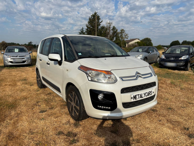 Citroën C3 Picasso 1.2 PTEC 110ch / 6 CV - Confort 5 places - 127 650 km - 6 500€
