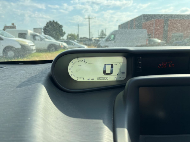 Citroën C3 Picasso 1.2 PTEC 110ch / 6 CV - Confort 5 places - 127 650 km - 6 500€