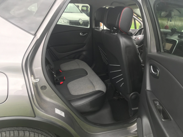 RENAULT CAPTUR 0.9 TCE 90 CH INTENSE - 5 PLACES / 5 PORTES - 9 900€