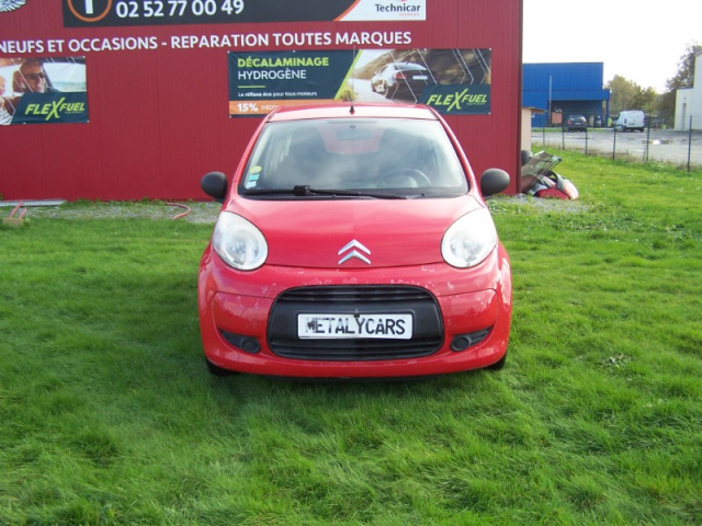 Citroën C1 1.0i Airdream Attraction - 4 PLACES / 3 PORTES - ROUGE