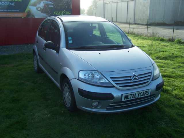 CITROEN C3 1.4 HDI 70 - 5 PLACES / 5 PORTES - GRIS