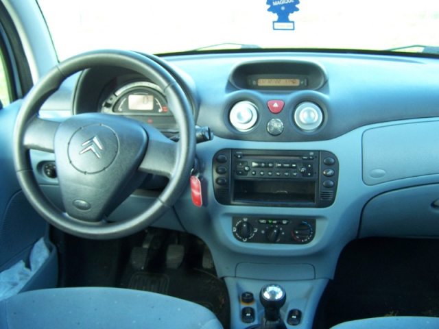 CITROEN C3 1.4 HDI 70 - 5 PLACES / 5 PORTES - GRIS