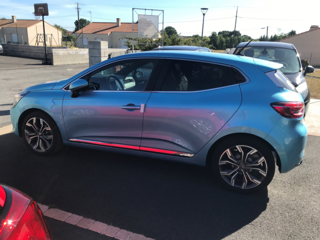 RENAULT CLIO 5 (V) 1.0 TCE 100 INTENS - 100 ch - 5 CV - 5 portes - 13 990€